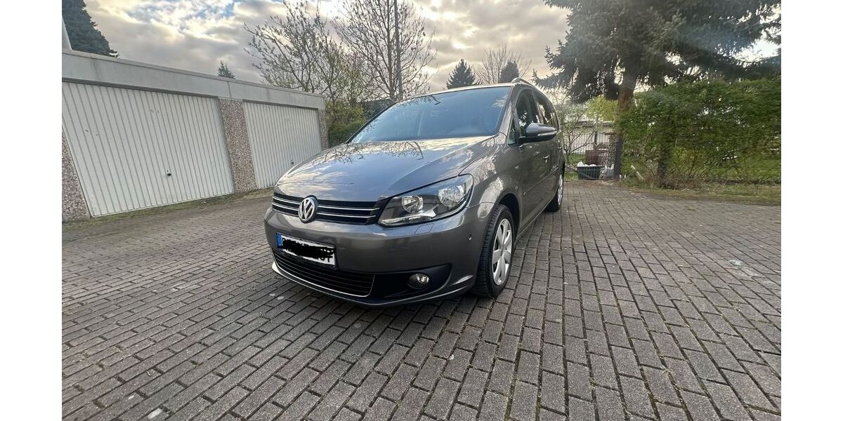 VW Touran 178.500 km 6.500 &euro; Essen 45326