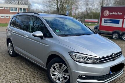 VW Touran 149.000 km 19.990 &euro; Essen 45128