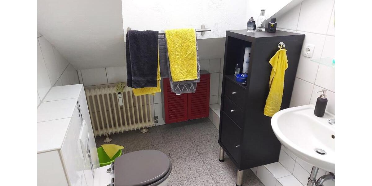 Dachgeschoßwohnung Waltrop - 2.5 Zimmer, 52 m&sup2;, 420&euro; | Angebot:26005021