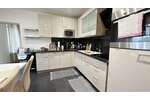 Modernisiertes 3-Parteienhaus mit Maisonette und Gartenanteil nahe Centro - Mehrfamilienhaus, Wohnhaus Oberhausen Osterfeld | Angebot:26523102