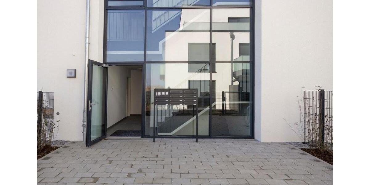 Erdgeschoßwohnung Gelsenkirchen Gelsenkirchen-Nord - 3 Zimmer, 94 m&sup2;, 1.065&euro; | Angebot:25852202