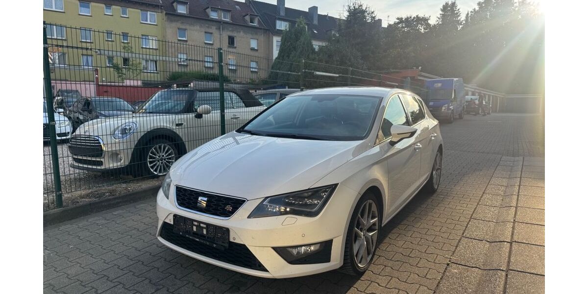 Seat Leon 303.000 km 5.500 &euro; Essen 45143