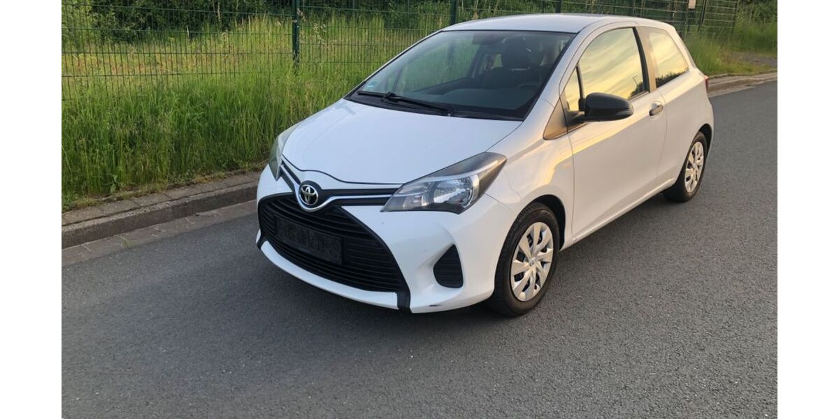 Toyota Yaris 291.000 km 2.500 &euro; Holzwickede 59439