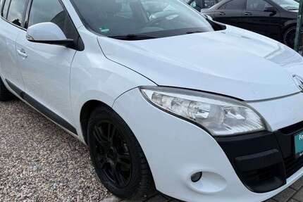 Renault Megane 150.000 km 4.200 &euro; Essen 45359