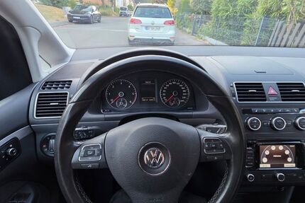 VW Touran 198.500 km 5.800 &euro; Dortmund 44388