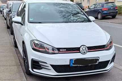VW Golf 89.000 km 22.300 &euro; Recklinghausen 45661
