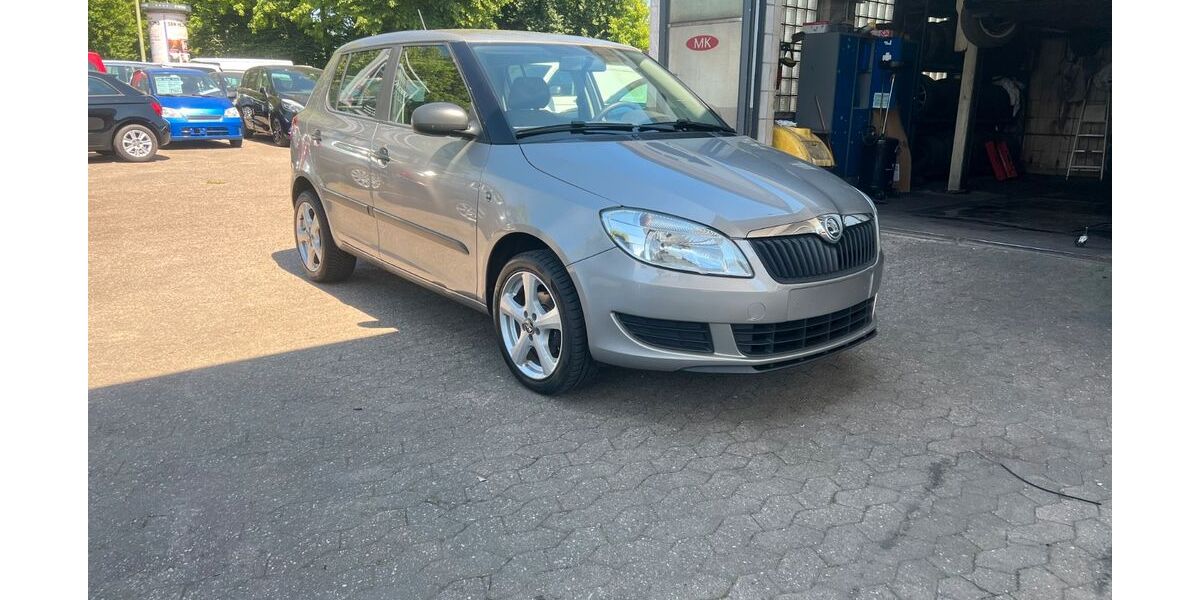 Skoda Fabia 150.000 km 4.980 &euro; Essen 45141