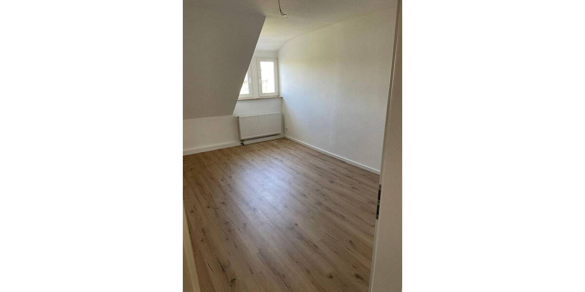 Etagenwohnung Schwerte Wandhofen - 3 Zimmer, 83 m&sup2;, 770&euro; | Angebot:26450883