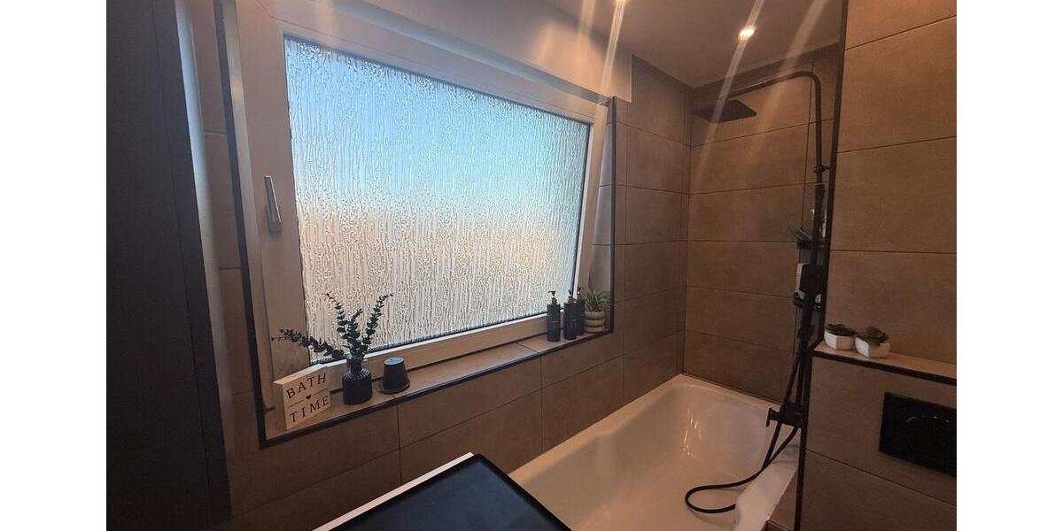 Dachgeschoßwohnung Schwerte - 3.5 Zimmer, 72 m&sup2;, 220.000&euro; | Angebot:25568103