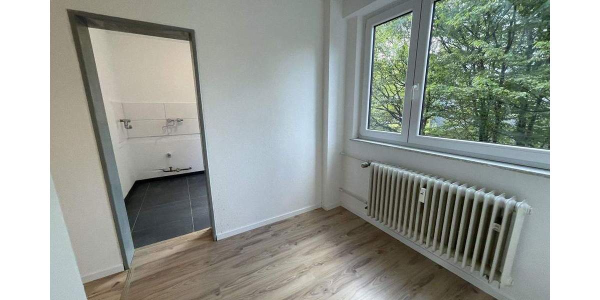Etagenwohnung Wuppertal Barmen - 2 Zimmer, 64 m&sup2;, 530&euro; | Angebot:25870156