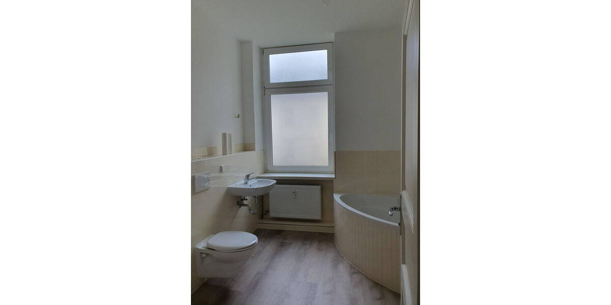Etagenwohnung Wuppertal OT Barmen Barmen - 3 Zimmer, 90 m&sup2;, 765&euro; | Angebot:26471323