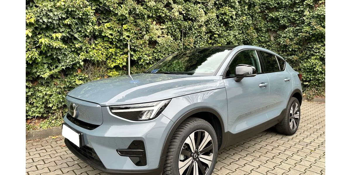 Volvo C40 50.000 km 24.999 &euro; Wuppertal 42281