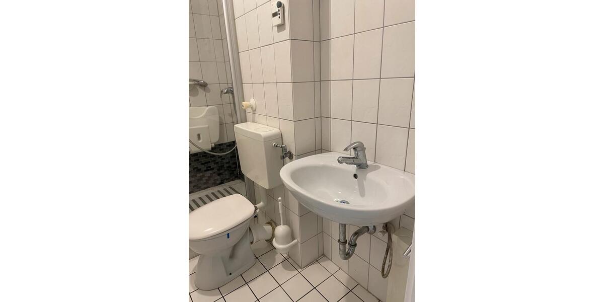 Hochparterre Bochum Eppendorf - 3.5 Zimmer, 73 m&sup2;, 130.000&euro; | Angebot:26033996