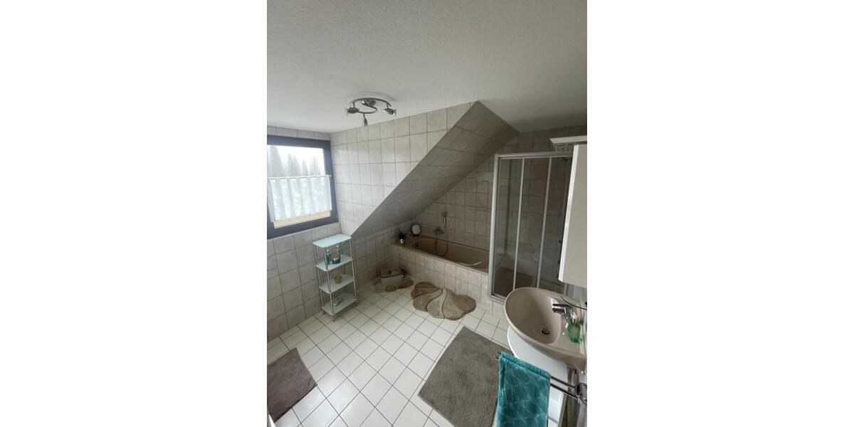 Dachgeschoßwohnung Dortmund Hombruch - 2 Zimmer, 83 m&sup2;, 1.180&euro; | Angebot:15475799