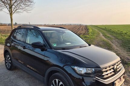 VW T-Cross 94.600 km 14.475 &euro; Recklinghausen 45659