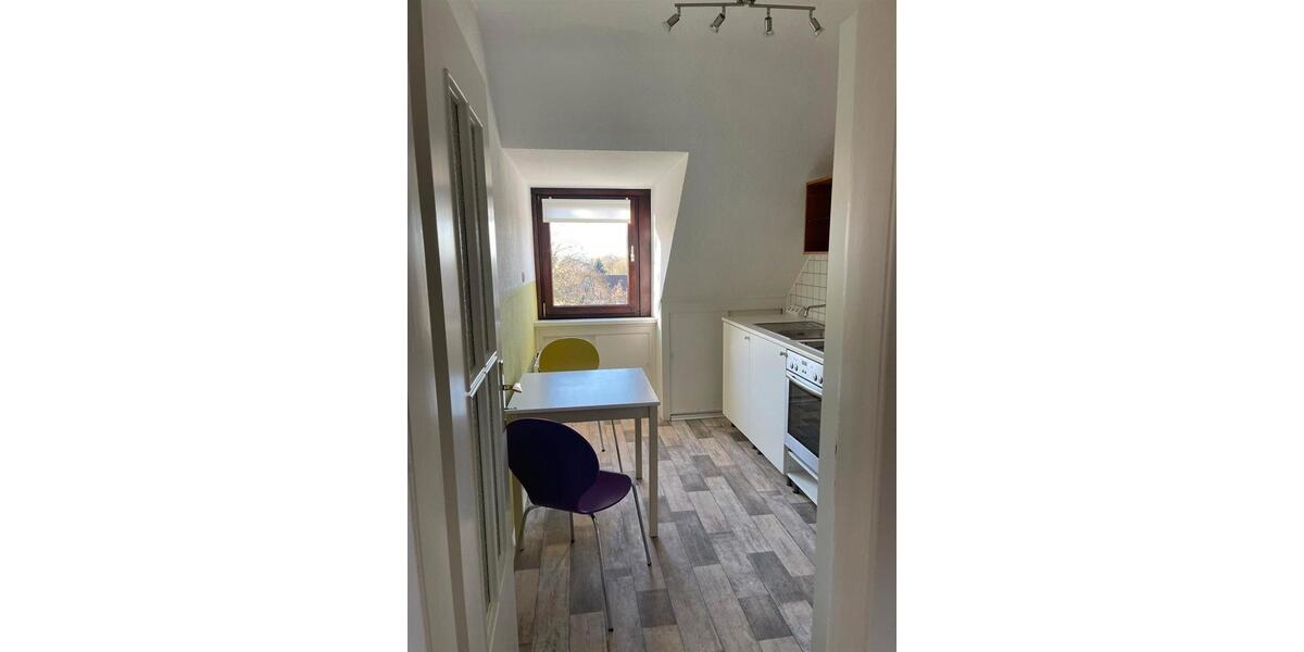 Dachgeschoßwohnung Mülheim an der Ruhr Mellinghofen - 1.5 Zimmer, 35 m&sup2;, 350&euro; | Angebot:26019158
