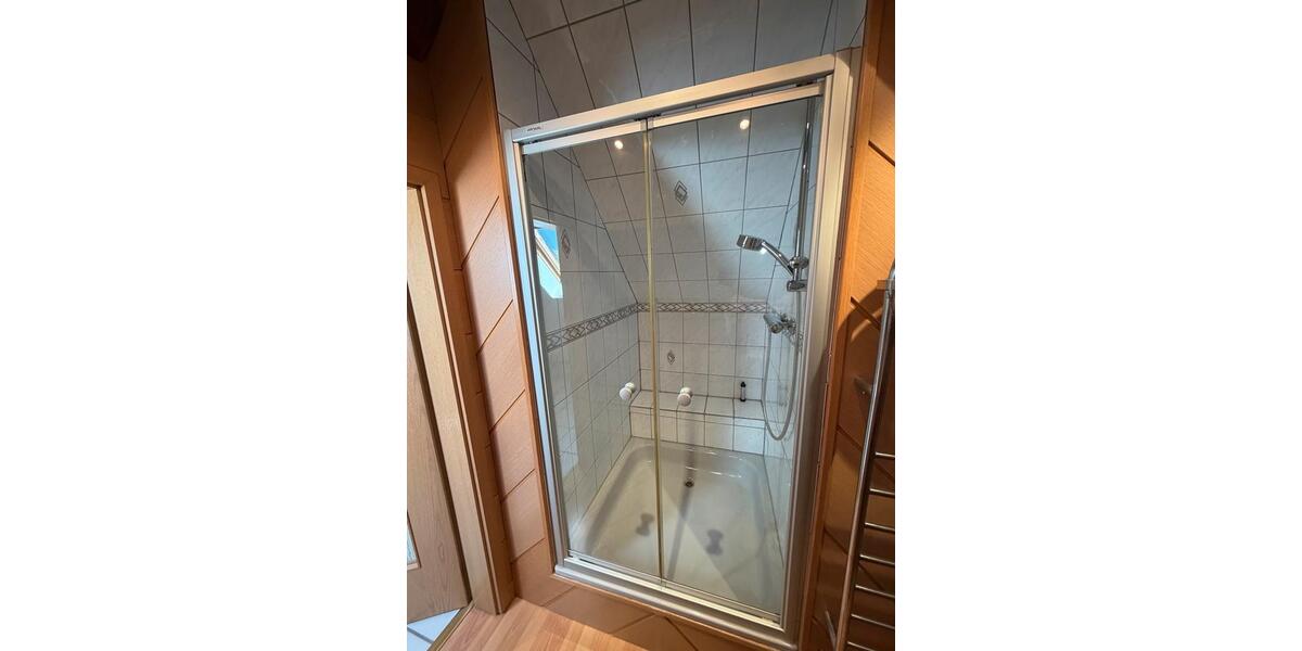 Dachgeschoßwohnung Bochum Günnigfeld - 3 Zimmer, 78 m&sup2;, 741&euro; | Angebot:26518324