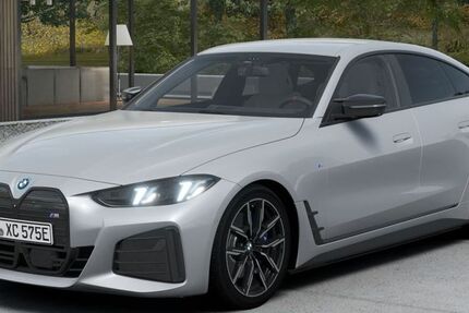 BMW i4 29.503 km 55.330 &euro; Mülheim 45472