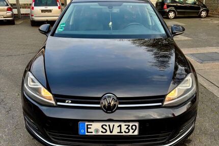VW Golf 212.000 km 9.199 &euro; Essen 45139