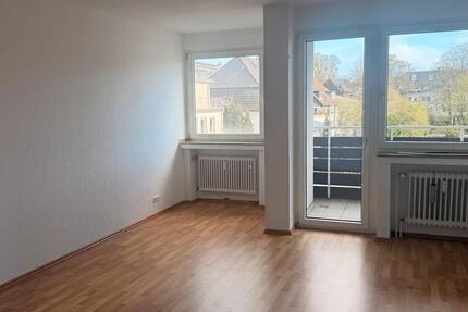 Wohnung Essen Südviertel - 3 Zimmer, 80 m&sup2;, 720&euro; | Angebot:25975000