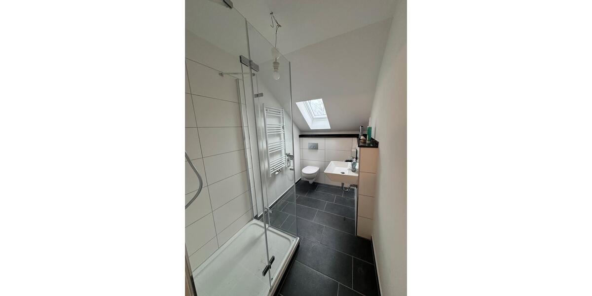 Dachgeschoßwohnung Hagen Hagen-Mitte - 2 Zimmer, 64 m&sup2;, 710&euro; | Angebot:26561728