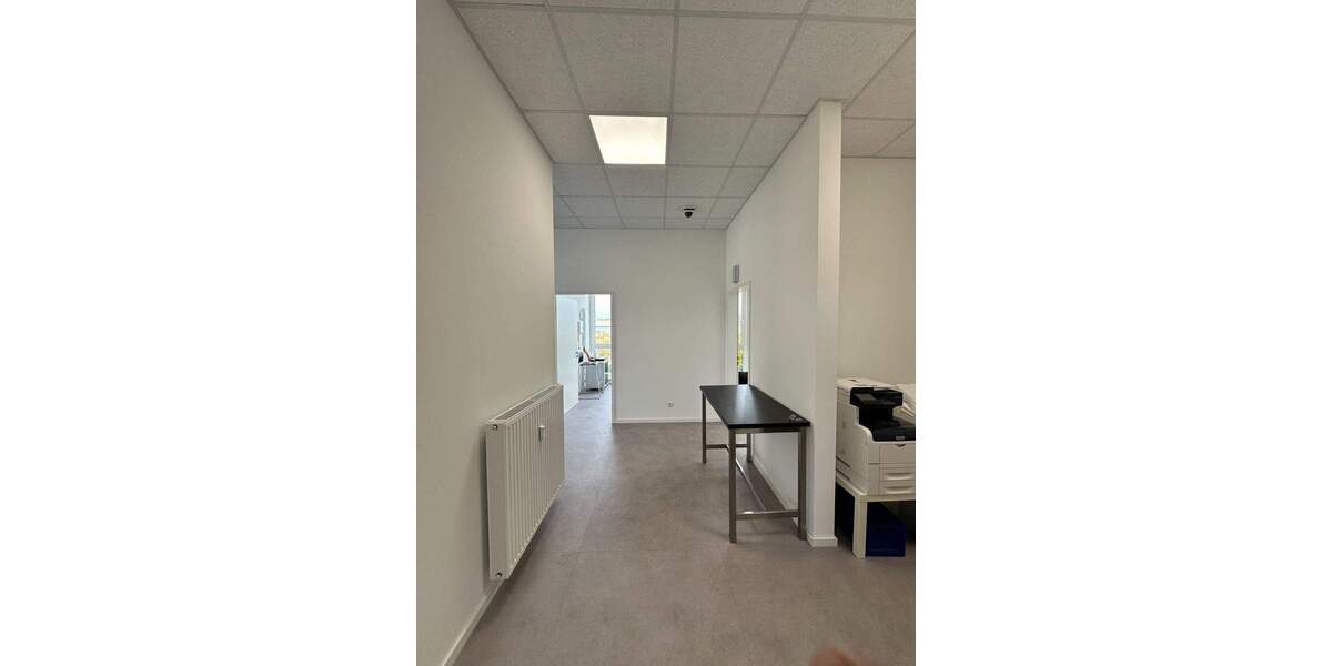 Gewerbeobjekt Holzwickede - 6 Zimmer, 138 m&sup2;, 1.750&euro; | Angebot:25689721