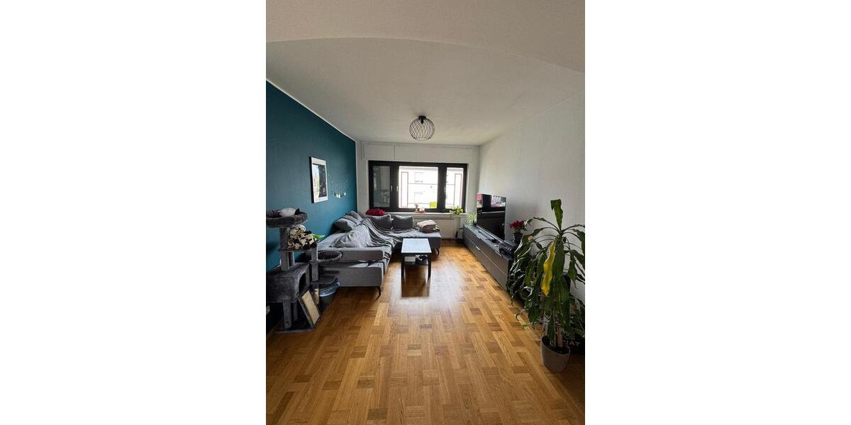 Etagenwohnung Essen Stadtbezirk VI - 3.5 Zimmer, 95 m&sup2;, 890&euro; | Angebot:25855880