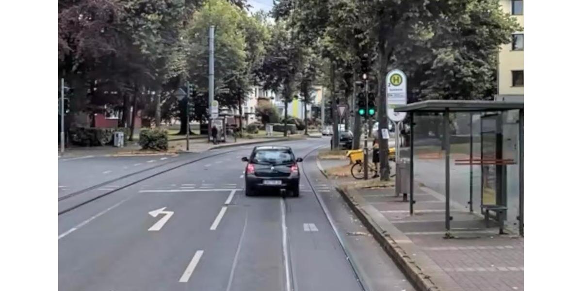 Dachgeschoßwohnung Bochum Bochum-Südwest - 1 Zimmer, 35 m&sup2;, 370&euro; | Angebot:25972387