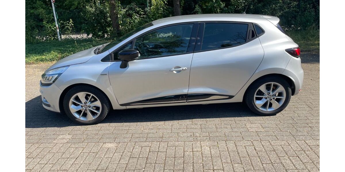 Renault Clio 31.972 km 7.300 &euro; Hagen 58097