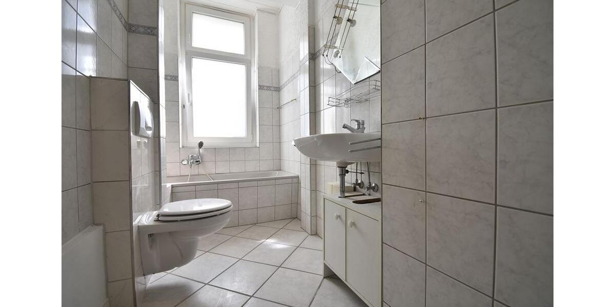 Etagenwohnung Essen Stadtbezirk III - 1 Zimmer, 26 m&sup2;, 330&euro; | Angebot:25348983