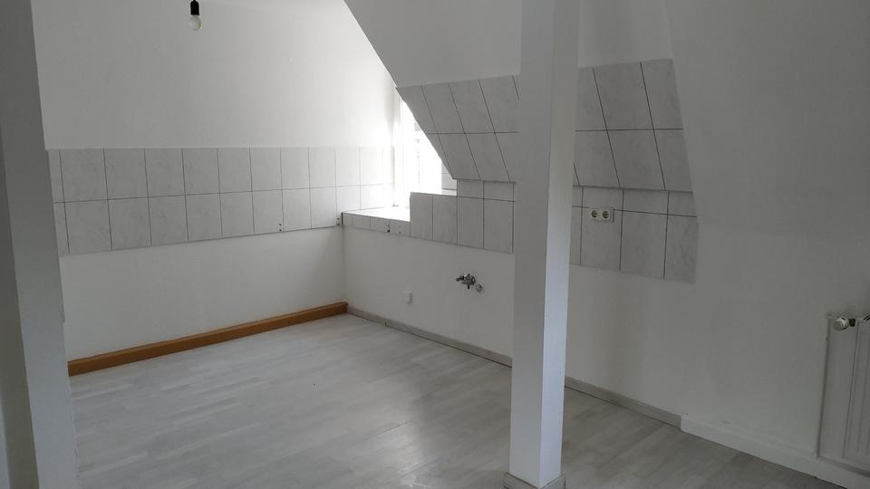 Etagenwohnung Herne - 3 Zimmer, 85 m&sup2;, 550&euro; | Angebot:25081397