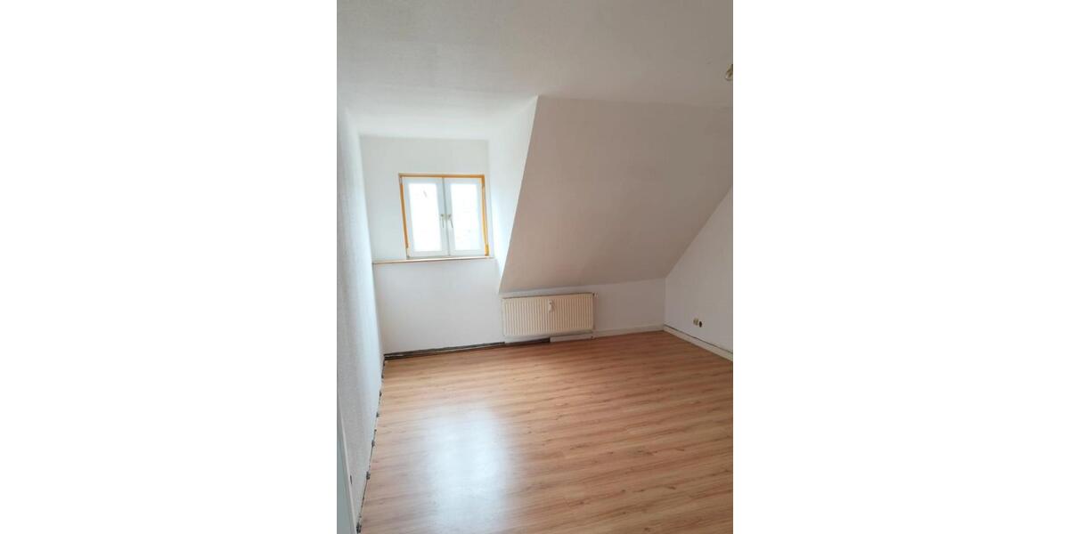 Dachgeschoßwohnung Essen Stadtbezirk IV - 2 Zimmer, 44 m&sup2;, 405&euro; | Angebot:25956688