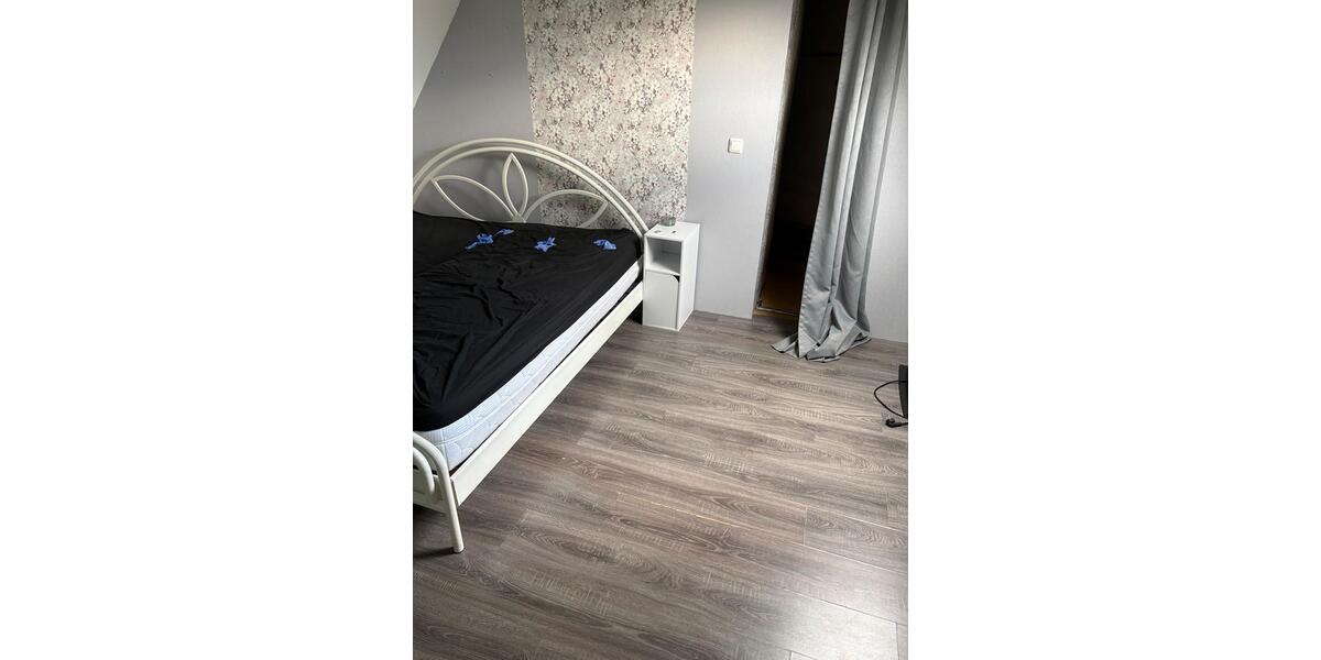 Etagenwohnung Essen Stadtbezirk VI - 3 Zimmer, 70 m&sup2;, 815&euro; | Angebot:25892904