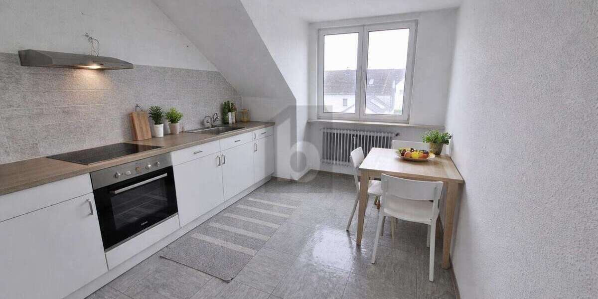 Einfamilienhaus Bochum - 18 Zimmer, 323 m&sup2;, 537.000&euro; | Angebot:26633534