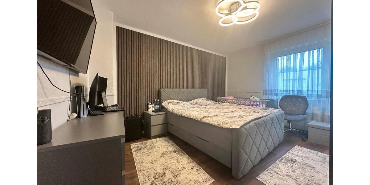 Erdgeschoßwohnung Essen Stadtbezirk V - 6 Zimmer, 130 m&sup2;, 290.000&euro; | Angebot:24816188