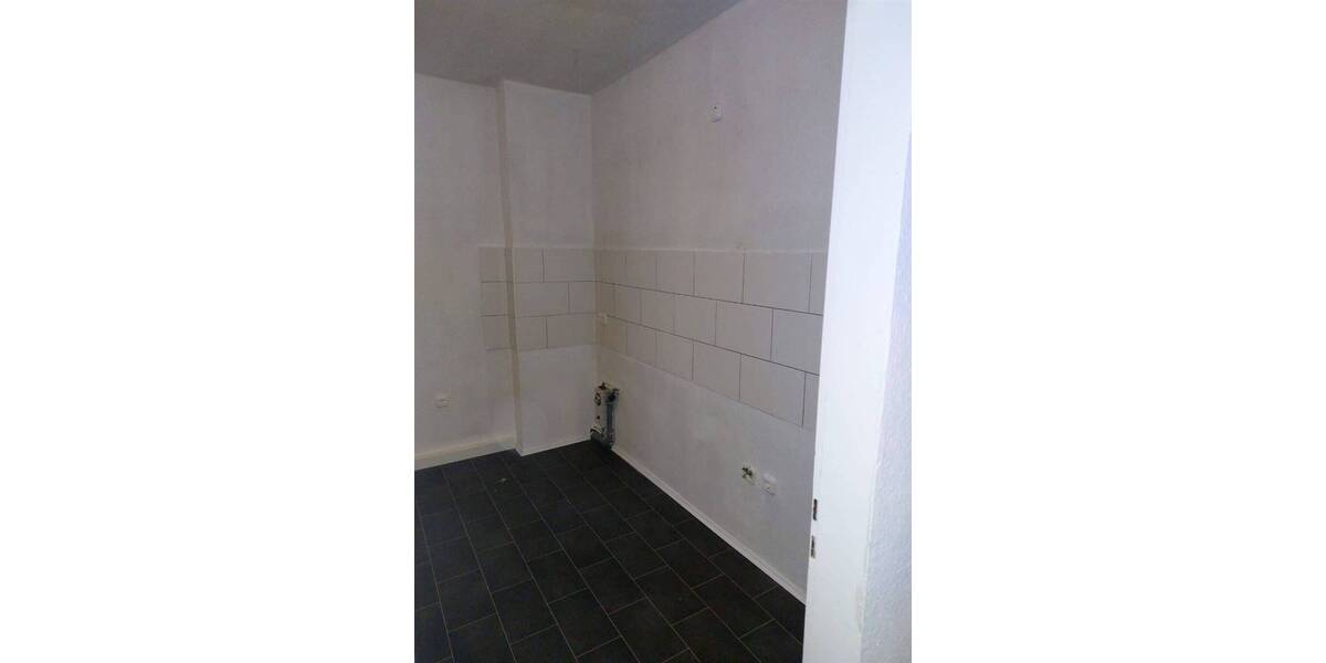 Etagenwohnung Gelsenkirchen Bismarck - 3 Zimmer, 77 m&sup2;, 420&euro; | Angebot:25778341