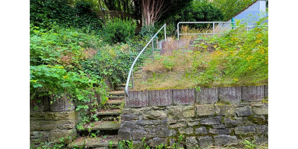 Etagenwohnung Hagen Hagen-Mitte - 2 Zimmer, 90 m&sup2;, 630&euro; | Angebot:25252400