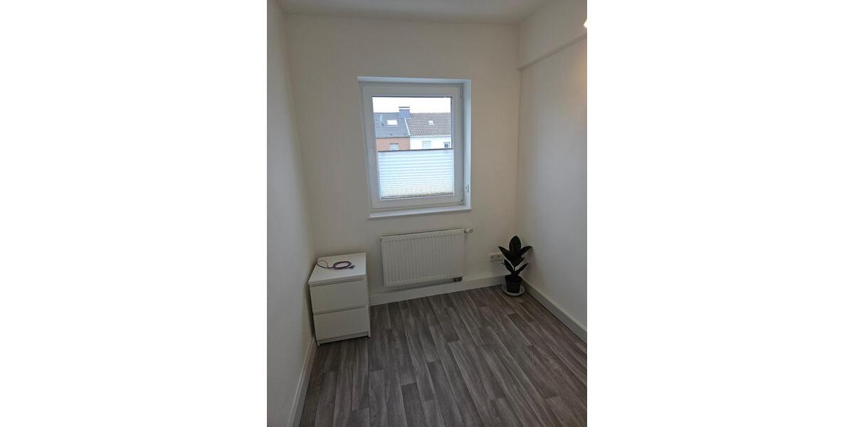Reihenhaus Recklinghausen Hillerheide - 4 Zimmer, 82 m&sup2;, 199.000&euro; | Angebot:27096320