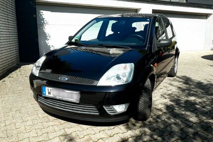 Ford Fiesta 158.000 km 1.599 &euro; Wuppertal 42281