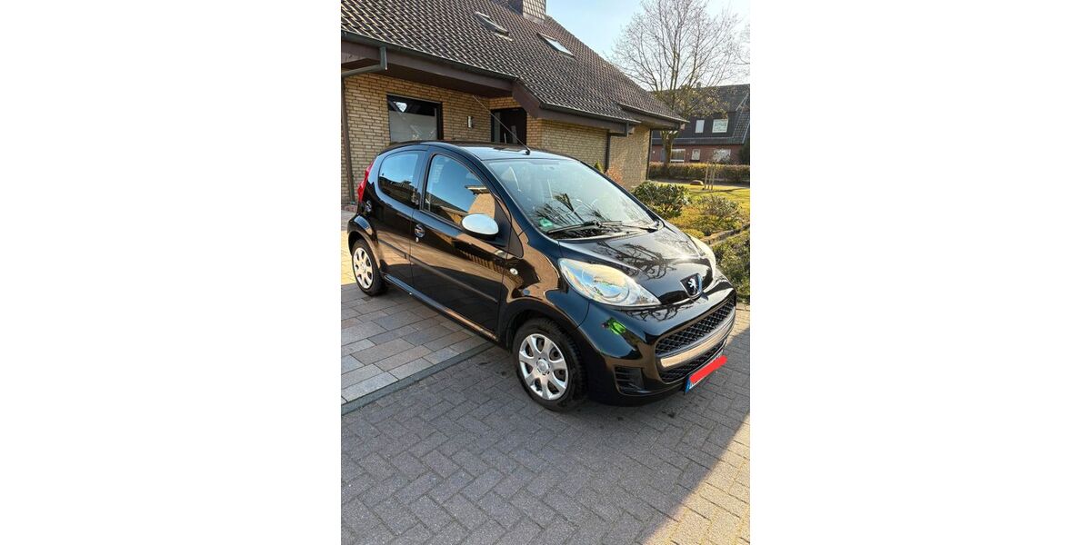 Peugeot 107 143.311 km 2.690 &euro; Haltern am See 45721