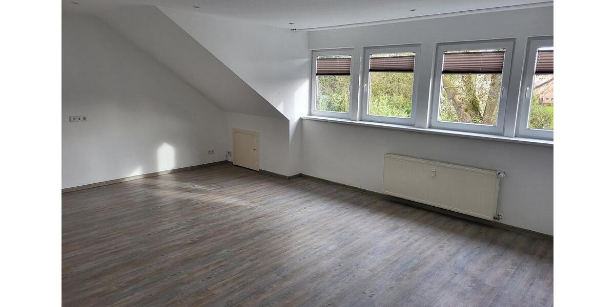 Dachgeschoßwohnung Dortmund Bövinghausen - 4 Zimmer, 120 m&sup2;, 254.000&euro; | Angebot:26393695