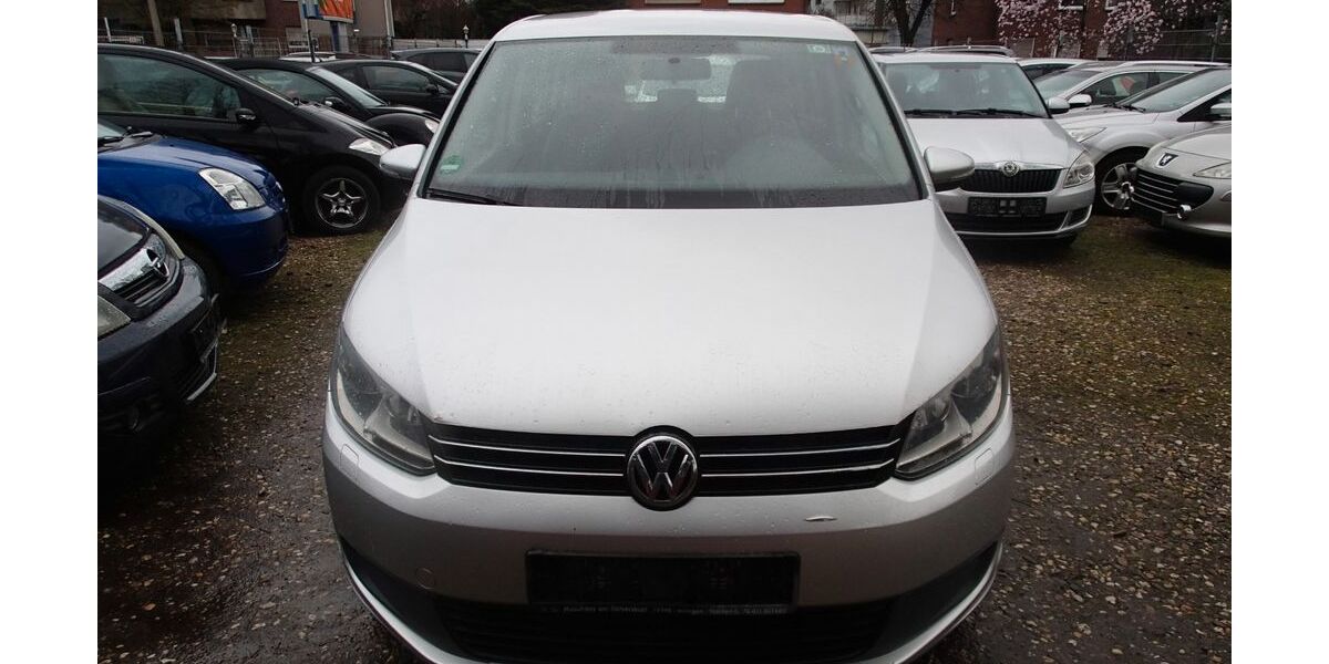 VW Touran 289.000 km 4.999 &euro; Oberhausen 46149