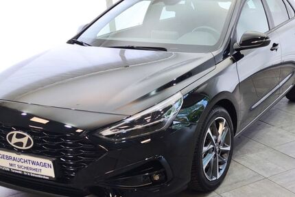 Hyundai i30 11.062 km 21.670 &euro; Gelsenkirchen 45897