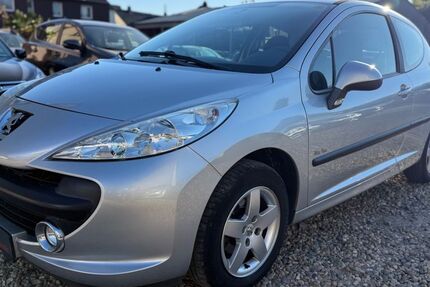Peugeot 207 29.000 km 5.990 &euro; Gelsenkirchen 45881