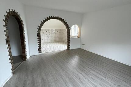 Wohnung Essen Stadtbezirk VI - 3 Zimmer, 74 m&sup2;, 850&euro; | Angebot:26110167