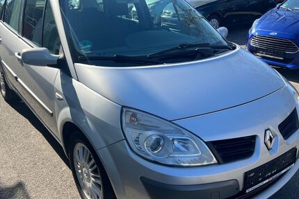 Renault Grand Scenic 118.000 km 2.999 &euro; Recklinghausen 45663