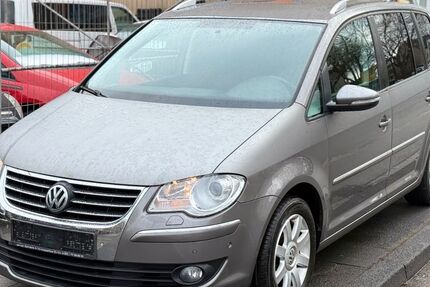 VW Touran 180.000 km 6.490 &euro; Castrop-Rauxel 44577