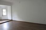 Dachgeschoßwohnung Essen Stadtbezirk VI - 3 Zimmer, 79 m&sup2;, 747&euro; | Angebot:26160636