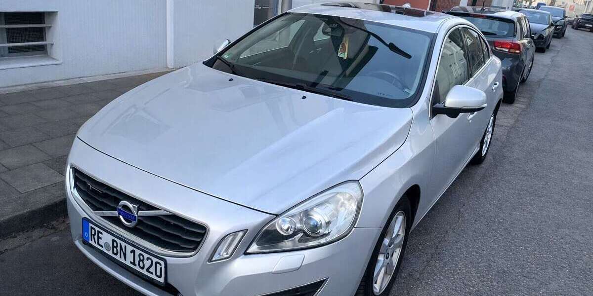 Volvo S60 248.000 km 5.900 &euro; dorsten 46282