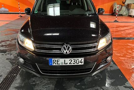VW Tiguan 174.200 km 6.999 &euro; Recklinghausen 45665